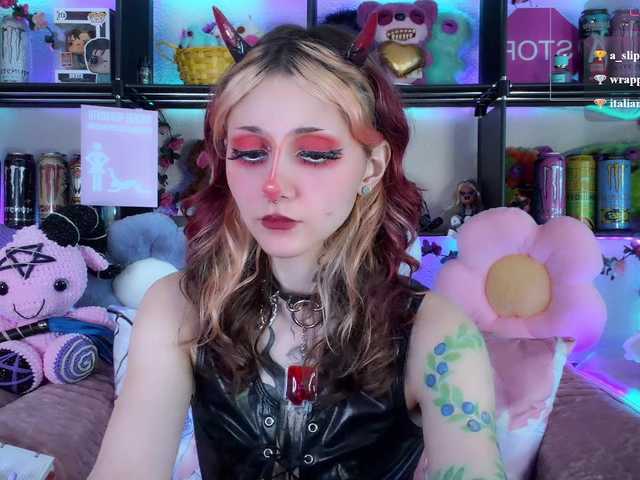 Devil-Baby live cam on BongaCams