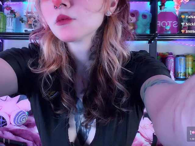 Devil-Baby live webcam show