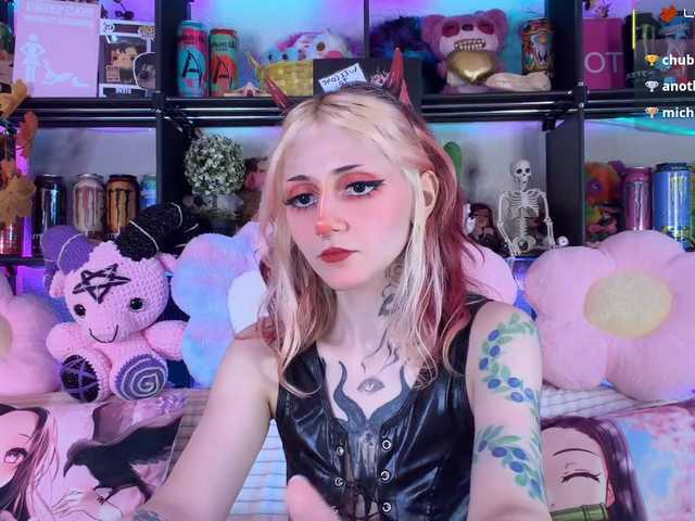 Devil-Baby live cam on BongaCams
