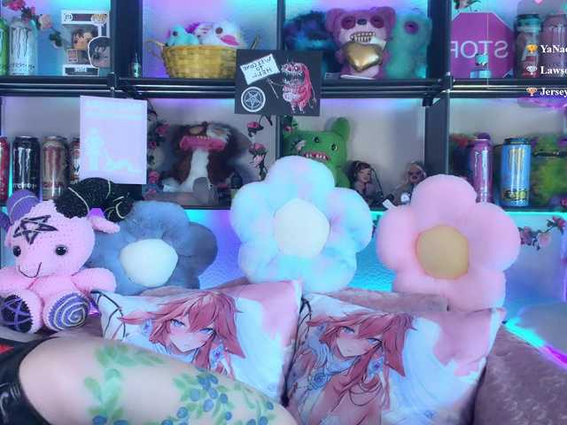 Devil-Baby live cam on BongaCams