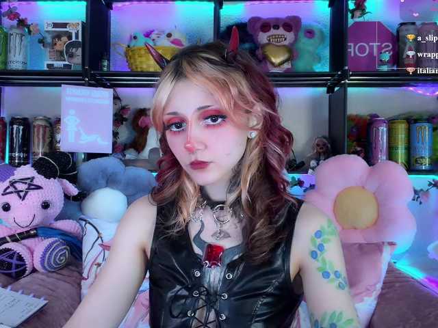 Devil-Baby live cam on BongaCams