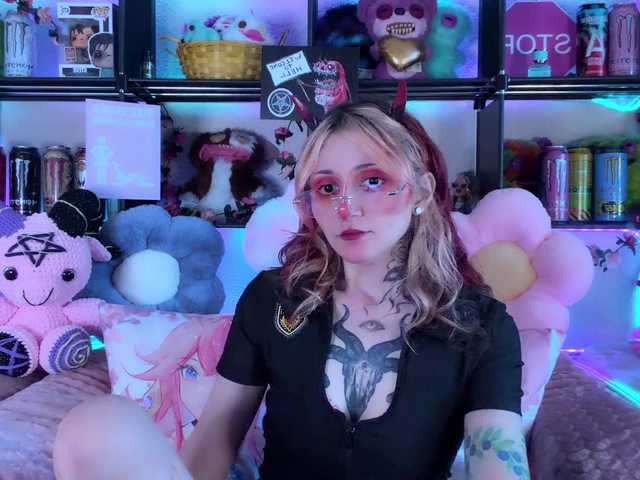 Devil-Baby live cam on BongaCams
