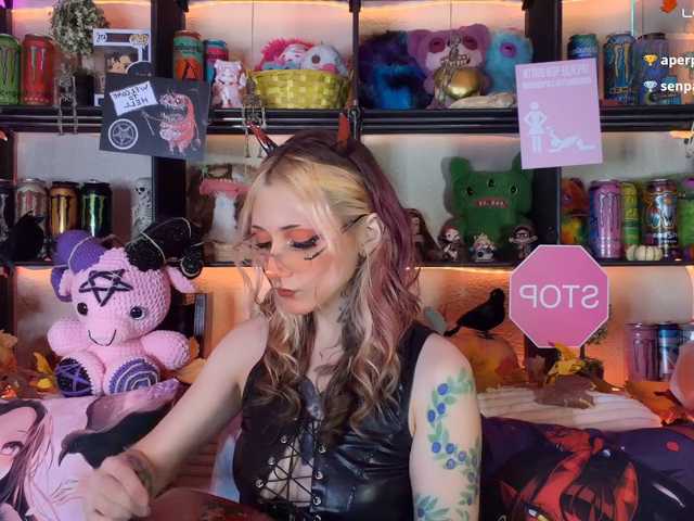 Devil-Baby live cam on BongaCams