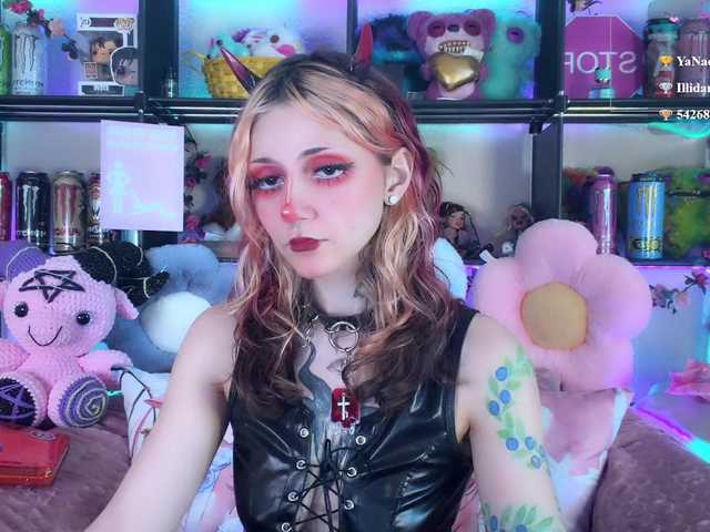 Devil-Baby live cam on BongaCams