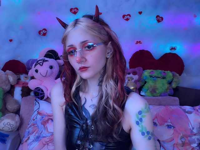 Devil-Baby's BongaCams show and profile