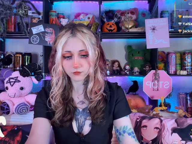 Devil-Baby live cam on BongaCams