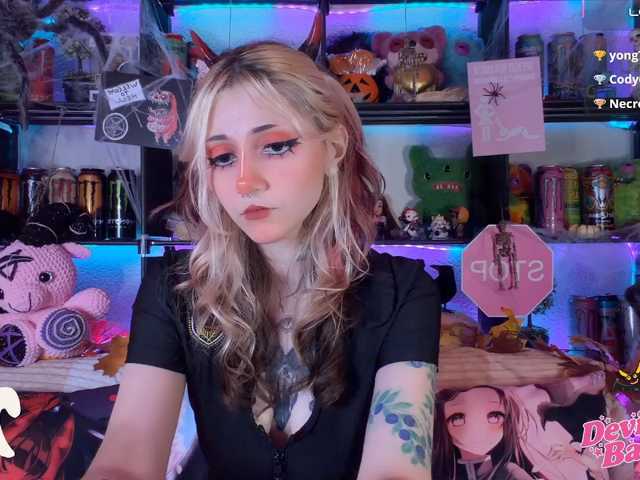 Devil-Baby live cam on BongaCams
