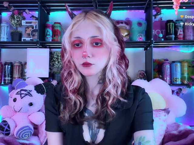 Devil-Baby live cam on BongaCams