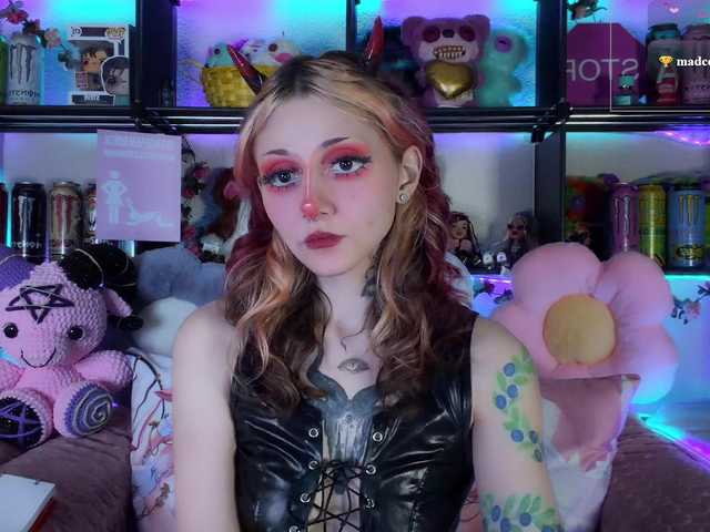 Devil-Baby live cam on BongaCams