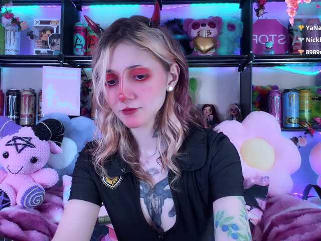 Devil-Baby live webcam show