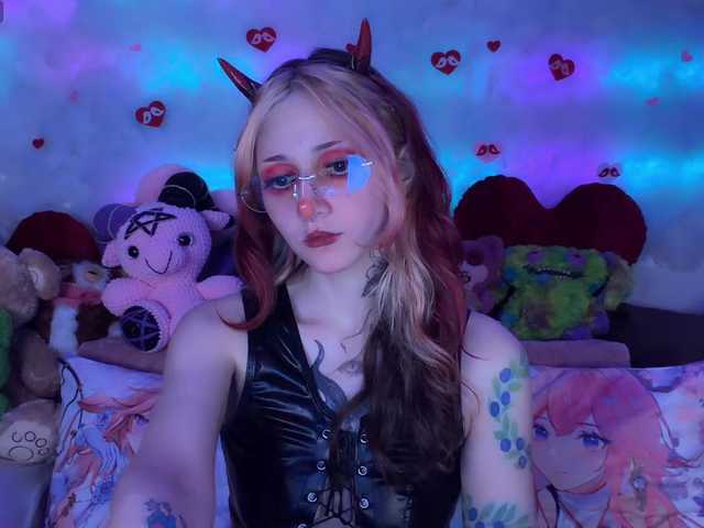  Devil-Baby chat room