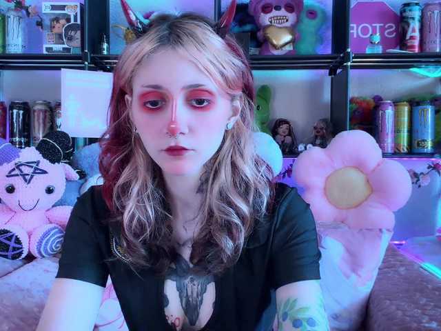 Devil-Baby webcam