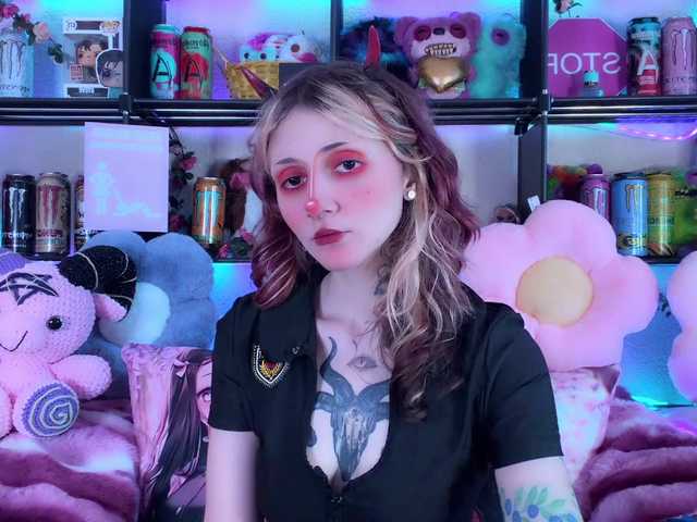Devil-Baby live cam on BongaCams