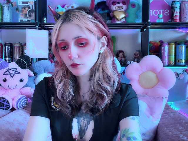 Devil-Baby live cam on BongaCams
