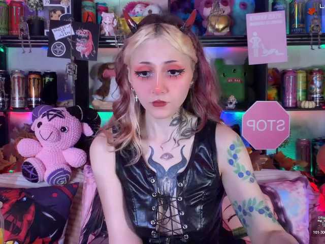 Devil-Baby — live female cam