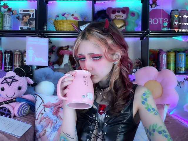 Devil-Baby live cam on BongaCams