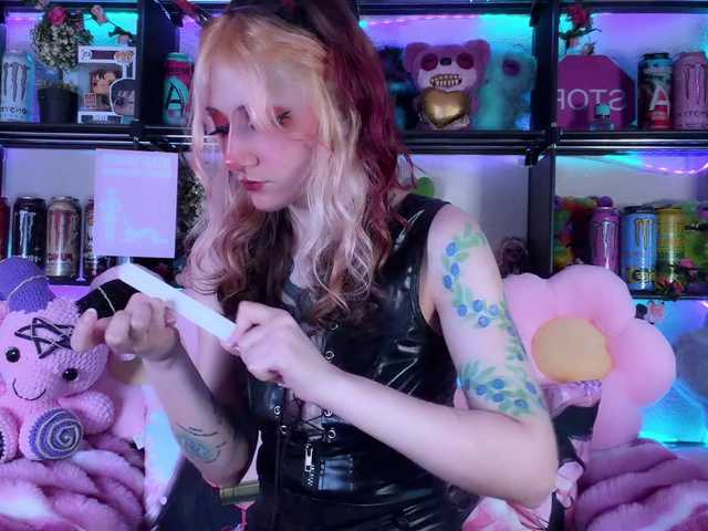 Devil-Baby live webcam show