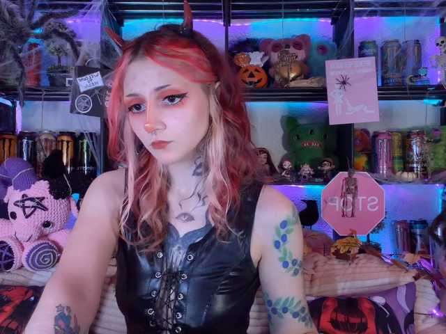 Devil-Baby live cam on BongaCams