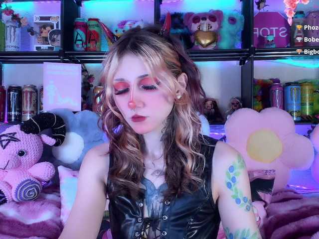 Devil-Baby live cam on BongaCams