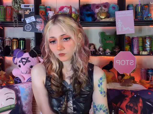 Devil-Baby live cam on BongaCams