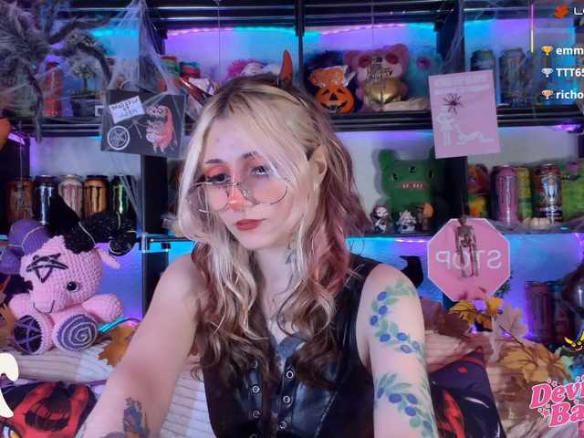 Devil-Baby live cam on BongaCams