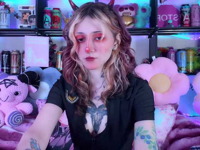 Devil-Baby live cam on BongaCams