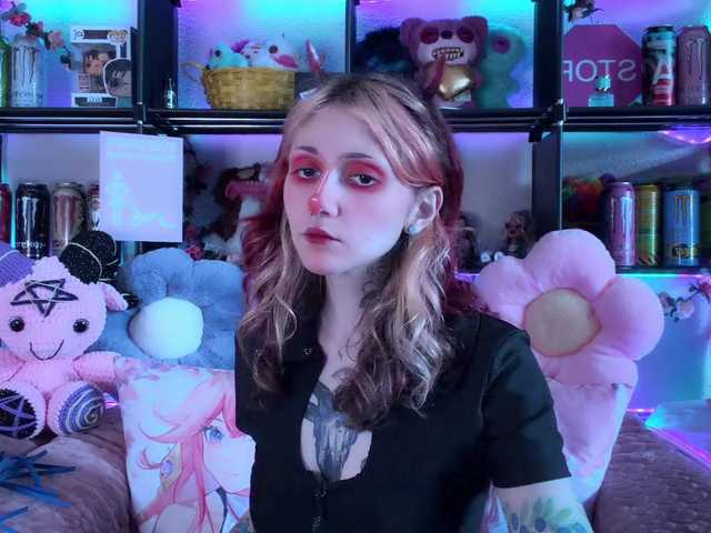 Devil-Baby live cam on BongaCams