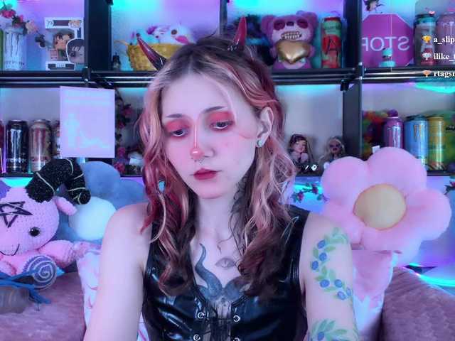 Devil-Baby live cam on BongaCams