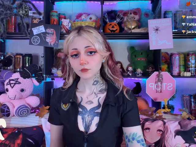 Devil-Baby live cam on BongaCams