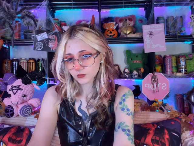 Devil-Baby live cam