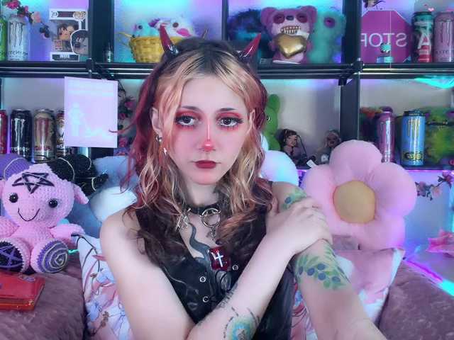 Devil-Baby live cam on BongaCams