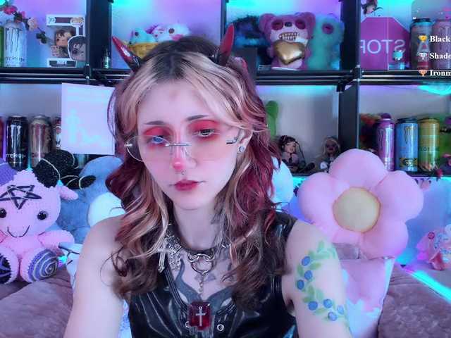 Devil-Baby live cam