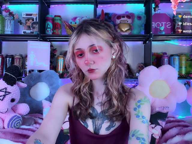 Devil-Baby live webcam show