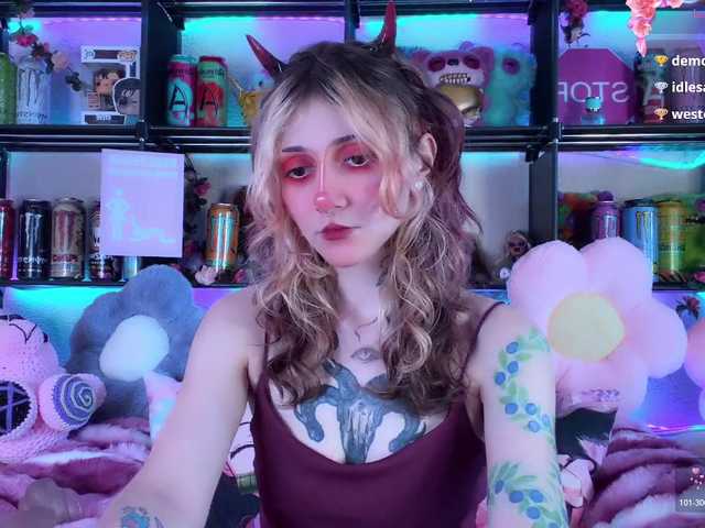 Devil-Baby live webcam show