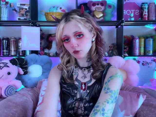 Devil-Baby webcam