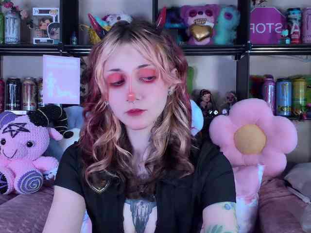 Devil-Baby webcam