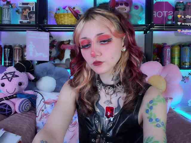 Devil-Baby Live Webcam on BongaCams