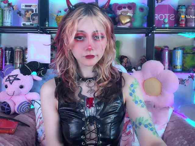 Devil-Baby webcam