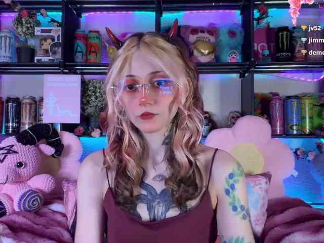 Devil-Baby webcam