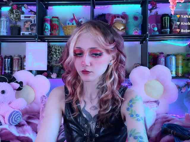 Devil-Baby webcam