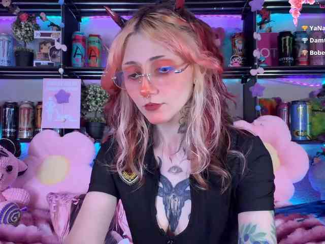 Devil-Baby webcam