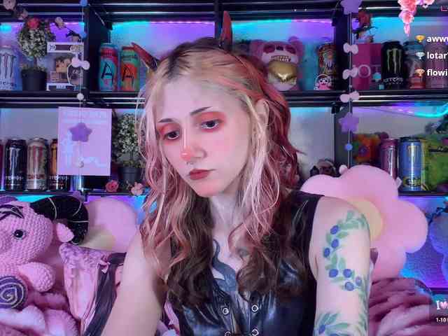 Devil-Baby webcam