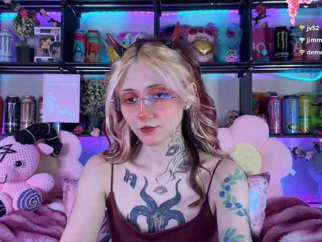 Devil-Baby webcam