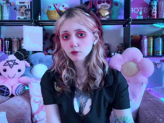 Devil-Baby webcam
