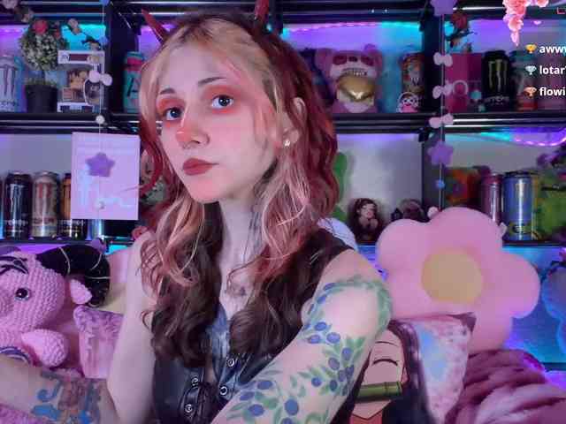 Devil-Baby webcam