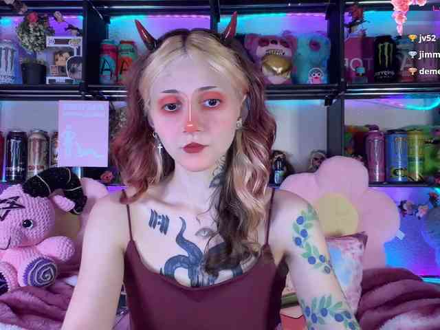 Devil-Baby webcam