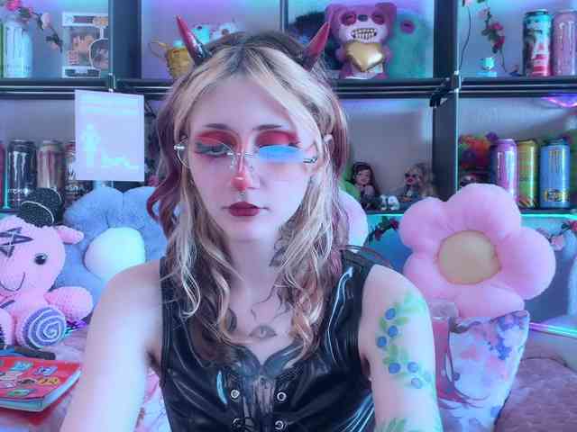 Devil-Baby webcam