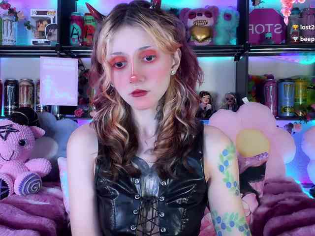 Devil-Baby webcam