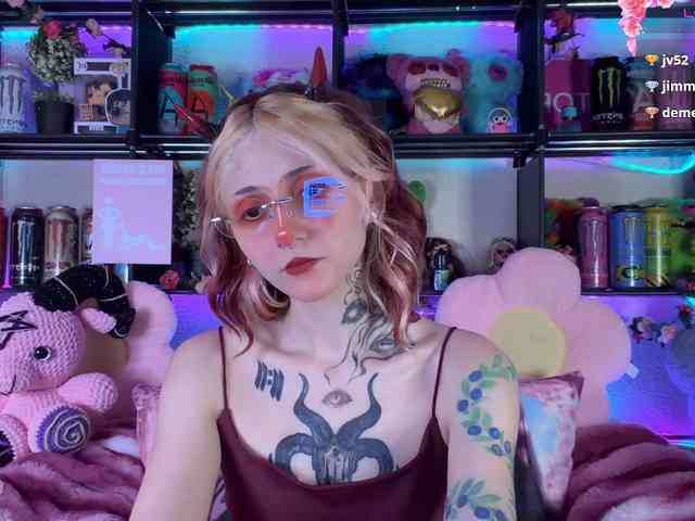 Devil-Baby webcam