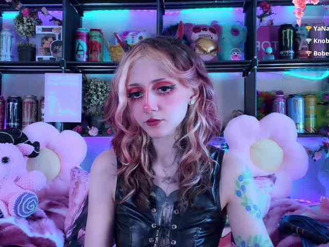 Devil-Baby webcam